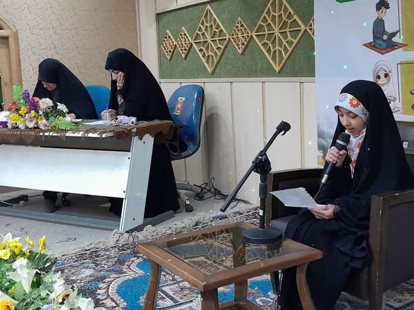 جشنواره ستارگان قرآنی در امامزاده سیدجعفر محمد یزد