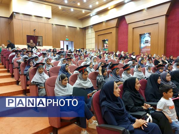 جشن پایان سال تحصیلی در مدارس منطقه پردیس