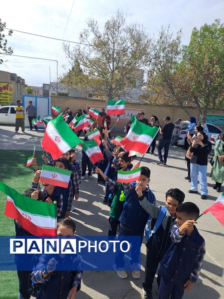 جشن شکوفه ها در مدارس خراسان شمالی