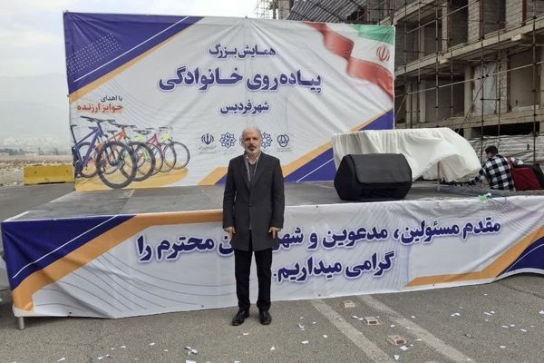 هدف اصلی همایش پیاده‌رویی خانوادگی، ترویج ورزش همگانی است