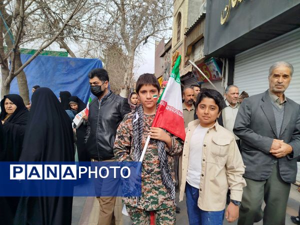 راهپیمایی 22 بهمن با حضور گسترده ای از مردم در شهرستان نیشابور