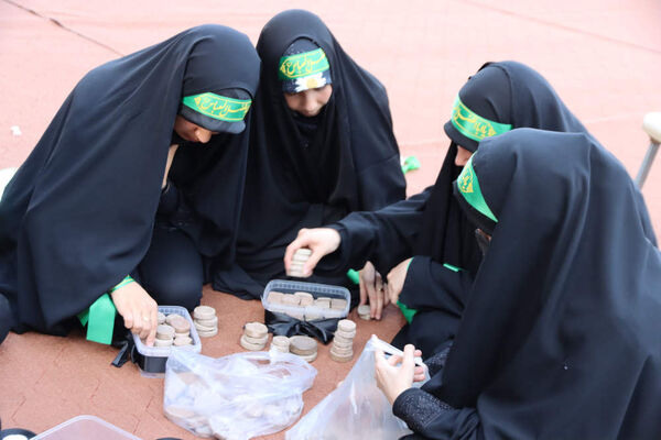 حضور دانش‌آموزان و معلمان در هیئت فرهنگیان اسلامشهر