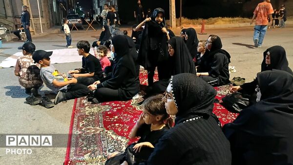 از سوگ حسین(ع) تا عزاداری رهبر شهید انقلاب در آیین وحدت‌آفرین مسجد آزادگان