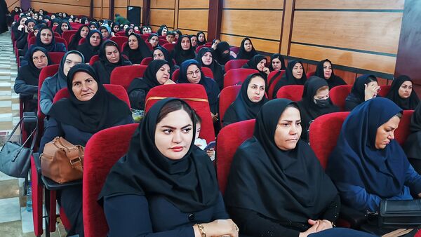 آیین گرامیداشت تجلیل از معلمان نمونه کشوری کهگیلویه و بویراحمد