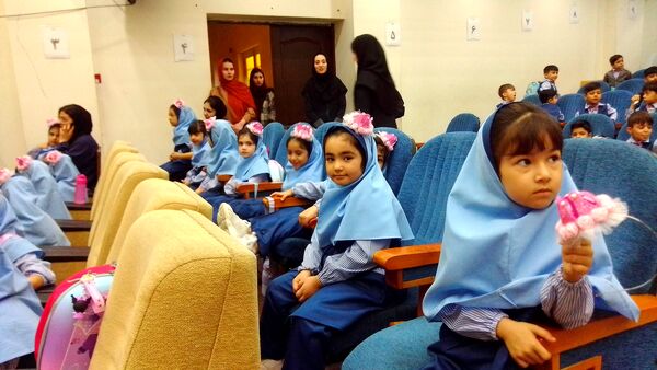 برگزاری جشن غنچه‌ها در سالن ارشاد شهرستان سملقان