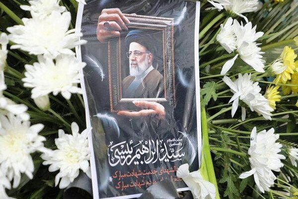 مراسم بزرگداشت شهیدان راه خدمت در مسجد جامع سنندج 