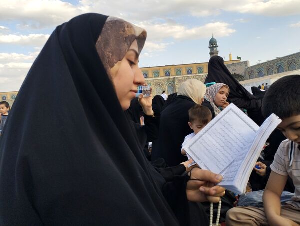 برگزاری مراسم پر فیض دعای عرفه در حرم مطهر رضوی