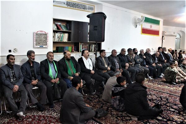 گرامیداشت یاد و خاطره ۱۵ شهید والامقام روستای مومن آباد قم