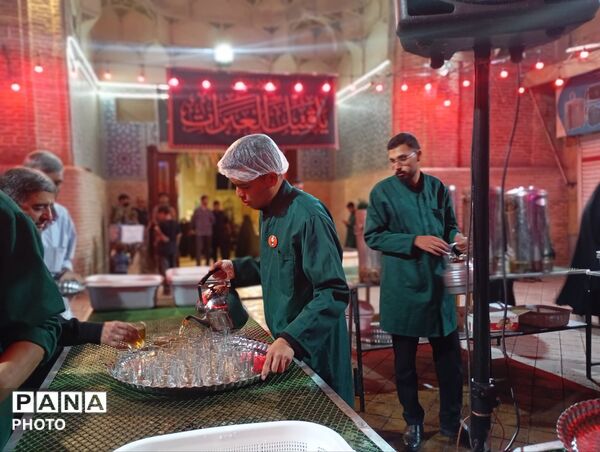 چایخانه فاطمه الزهرا در صد و بیست و هشتمین شب