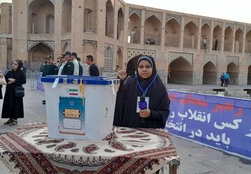 اصلح در درجه‌ اول به مبانی انقلاب و نظام باید اعتقاد قلبی و واقعی داشته باشد