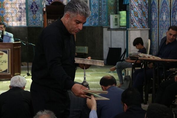 برگزاری مراسم سالگرد ارتحال امام خمینی(ره) و یادبود شهدای خدمت با حضور فرهنگیان شهرستان ری