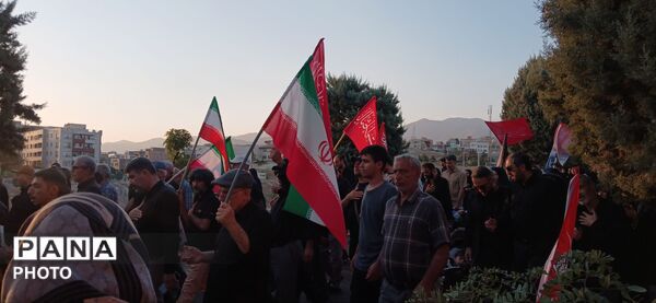 پیاده رویی جاماندگان اربعین حسینی از میدان مادر تا میدان شهرداری  ساوجبلاغ