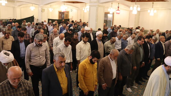 نماز جمعه باشکوه بندپی شرقی با سخنرانی رئیس آموزش و پرورش منطقه
