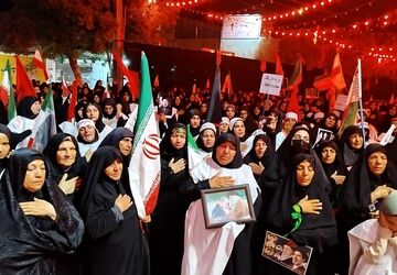طنین «لالایی علی‌اصغر» در صد و سیزدهمین شب بیعت با رهبری؛ نورآباد در سوگ کوچک‌ترین سرباز کربلا