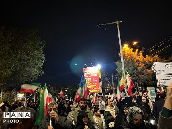صدای حیدرحیدر طنین‌آواز خیابان‌ها