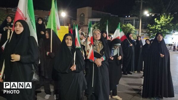  خروش مردم تویسرکان در حمایت از ولایت