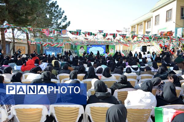 عطر رضوی در جشن نیمه شعبان مدرسه حکمت