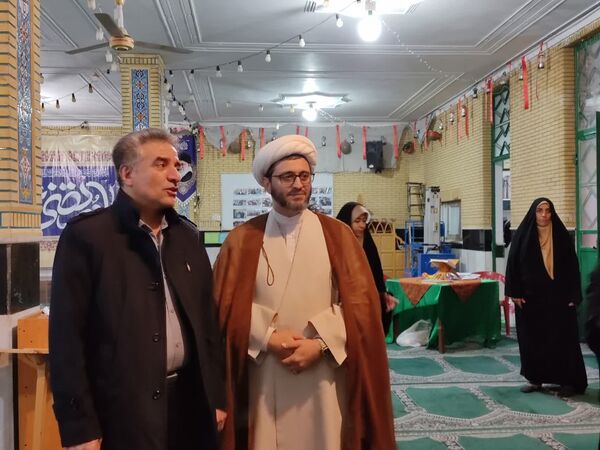 اعتکاف دانش‌آموزی در ناحیه دو شیراز  