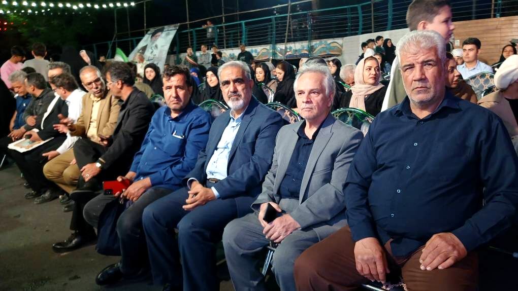 از کلاس تا آسمان 