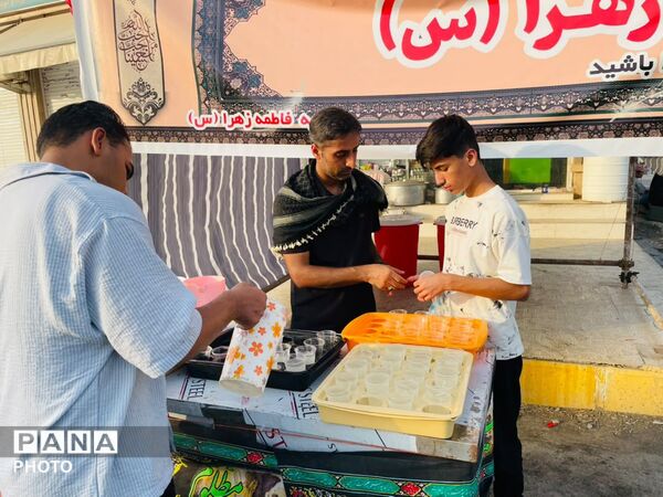روایت نوجوانان میناب در موکب جاماندگان اربعین