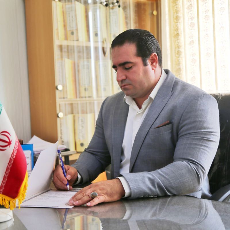 پیام قدردانی مدیر آموزش و پرورش نورآباد از نیروهای خدمات