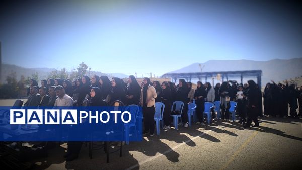 جشن روز دانش آموز در شبانه‌روزی امام حسین(ع)