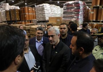 ترخیص یک میلیون تُن کالای اساسی طی ۱۲ روز جنگ تحمیلی