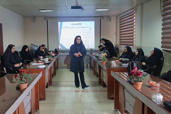 کارگاه مبارزه با مواد مخدر در اداره آموزش‌ و‌ پرورش شهرستان قرچک 