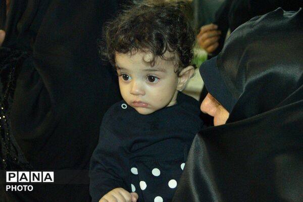 حضور فعال دانش‌آموزان دبستان شهید فهمیده در موکب شهدای دانش‌آموز ورامین