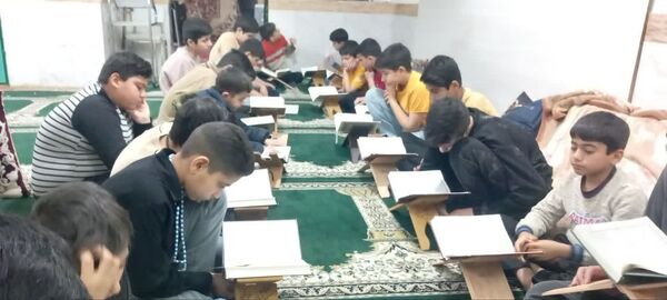 مسجد صاحب‌الزمان فدافن صحنه‌ی شکوفایی معنویت نوجوانان در آیین اعتکاف
