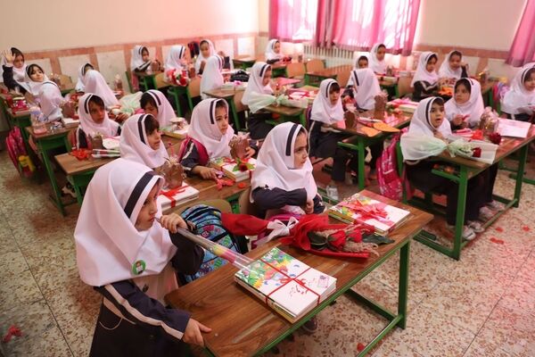 «من می‌توانم بخوانم»؛ جرقه امید برای کلاس‌اولی‌ها در روزهای آموزش غیرحضوری