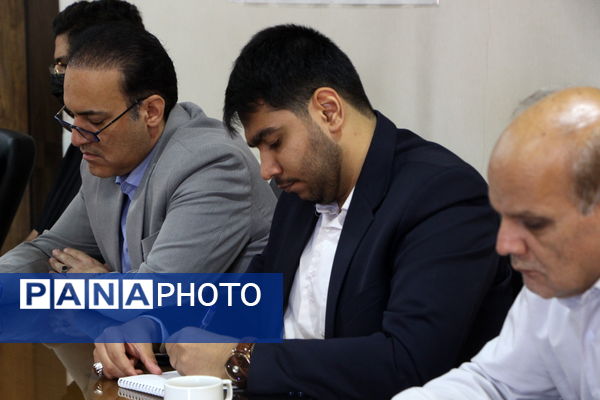 برگزاری ستاد انتخابات شورای دانش‌آموزی استان یزد 