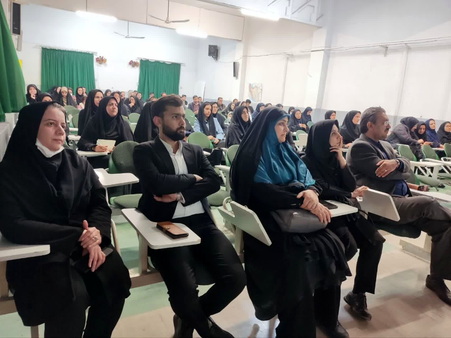 حضور مؤثر دانش‌آموزان پژوهشگر در رویدادهای ملی فراهم می‌شود