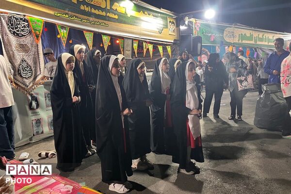 شور غدیر در میدان امام خامنه‌ای؛ اجتماع شبانه مردم شهرستان قدس جلوه‌ای از عشق به ولایت