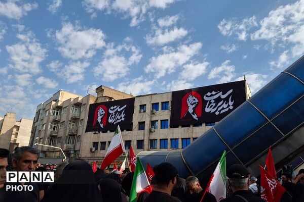 آخرین دیدار مردم تهران با «آقای شهید ایران»