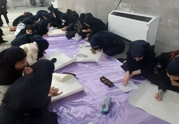 برگزاری مسابقه نقاشی همگانی درون‌مدرسه‌ای دانش‌آموزان دبیرستان دخترانه معلم