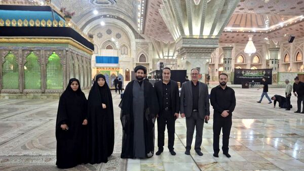فرهنگیان منطقه ۱۴ تهران، به سرداران شهید جنگ ۱۲ روزه ادای احترام کردند