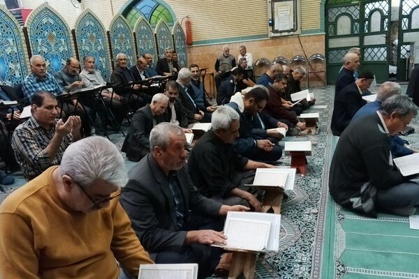 عطر ندبه در مسجد کاووسیه صاحب‌الزمان؛ زمزمه‌هایی که دل‌ها را روشن کرد