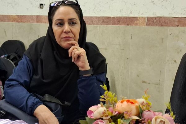 جلسه شورای دبیران در مدرسه جوادالائمه بهارستان ۲