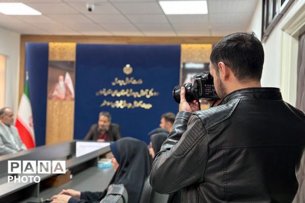 نشست صمیمی سرگروه‌ها به مناسبت هفته امور تربیتی