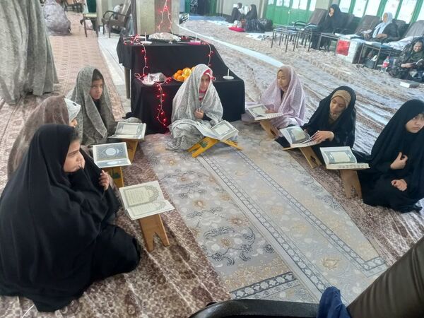 قرائت دعای ام داوود در مسجد جامع روستای مزده خلیل آباد