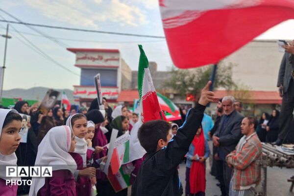 اجتماع بزرگ بانوان زینبی مدافعان ولایت به مناسبت شهادت رهبری شهید امام خامنه‌ای و شهیدان جنگ رمضان در باشت