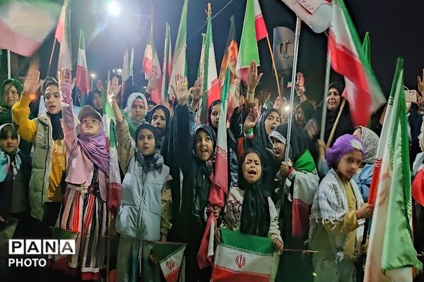 از انتقام خون شهدا صرف نظر نخواهیم کرد