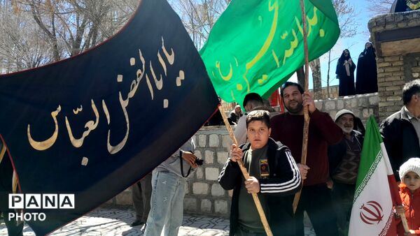 مراسم استغاثه به امام زمان (عج) به همراه آتش زدن بت بعل در گرداب شهر بن