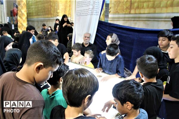 برپایی نمایشگاه فرهنگی در حاشیه یادواره شهدای جانباز استان قم