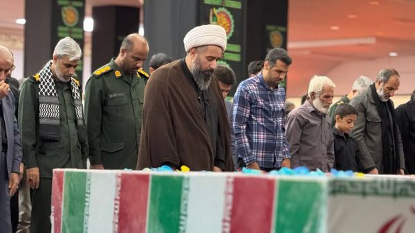 وداع با شهدای گمنام در بندرعباس