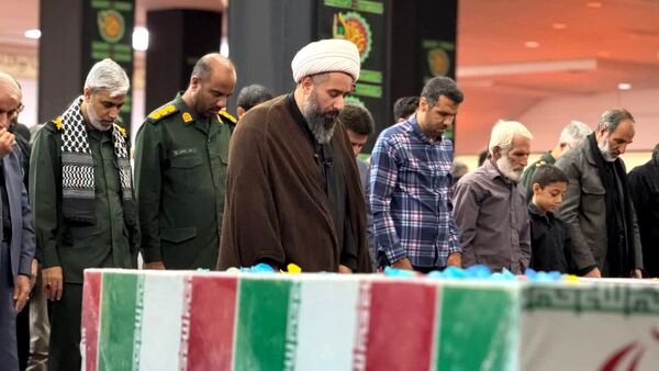 وداع با شهدای گمنام در بندرعباس