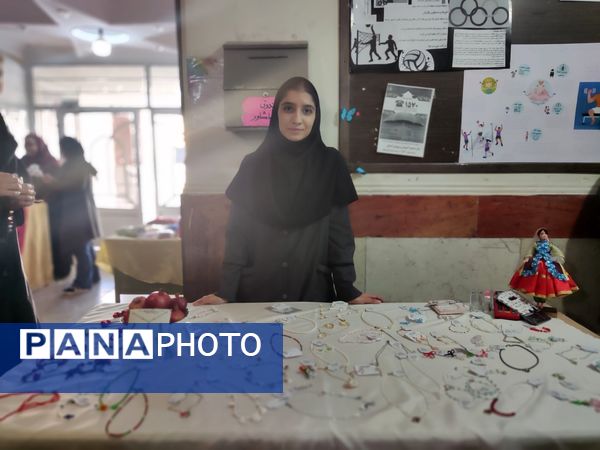 هفته فرهنگی هنری (ماها) در آموزشگاه شهدای معلم ۲