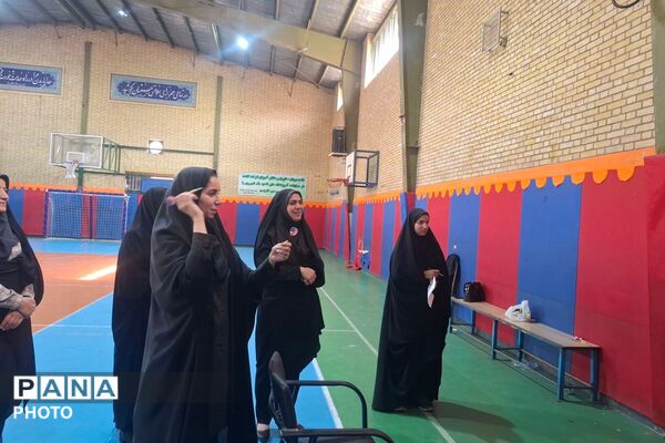 سلامتی و  ورزش در کنار کارمندان اداره آموزش و پرورش ناحیه یک شهرری 