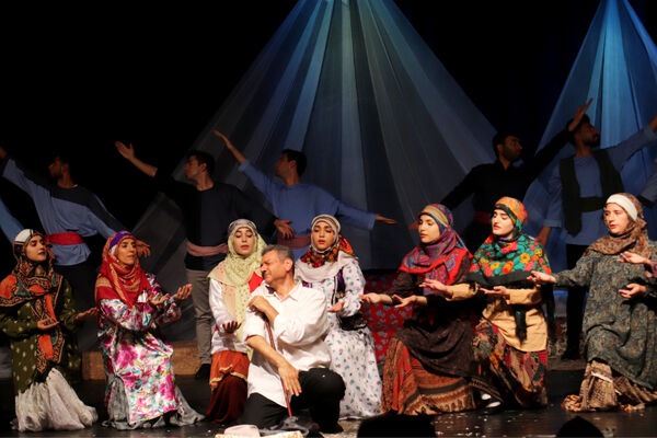 نمایش (حیدربابا یه سلام) در تبریز